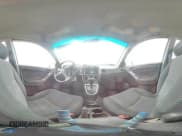 ✅ 2004 Toyota Matrix Std • VIN: 2T1LR32E24C312071 • Lot: 62488135. Wystawiony na Copart z przebiegiem 210 958 mil. Bezpłatny archiwum sprzedaży aukcyjnych z USA i szczegółowy raport historii pojazdu na DreamBid. Zdjęcie 15.