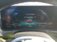 ✅ 2022 BMW i4 M50 • VIN: WBY33AW09NFN17687 • Lot: 48318975. Wystawiony na Copart z przebiegiem 29 075 mil. Bezpłatny archiwum sprzedaży aukcyjnych z USA i szczegółowy raport historii pojazdu na DreamBid. Zdjęcie 9.