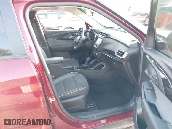 ✅ 2023 Chevrolet TrailBlazer LT • VIN: KL79MPSL0PB118427 • Лот: 43220556. Опубликован ранее на IAAI с пробегом 68 323 миль. Бесплатный доступ к архиву аукционных продаж из США и подробный отчёт об истории автомобиля на DreamBid. Изображение 5.