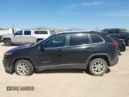 ✅ 2018 Jeep Cherokee Latitude • VIN: 1C4PJLCB4JD518004 • Лот: 42919239. Опубликован ранее на IAAI с пробегом 122 587 миль. Бесплатный доступ к архиву аукционных продаж из США и подробный отчёт об истории автомобиля на DreamBid. Изображение 14.