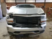 ✅ 2017 Chevrolet Silverado 1500 LT • VIN: 1GCVKREC2HZ320483 • Лот: 62393324. Опубликован ранее на Copart с пробегом Не указан. Бесплатный доступ к архиву аукционных продаж из США и подробный отчёт об истории автомобиля на DreamBid. Изображение 5.