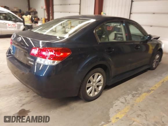 ✅ 2012 Subaru Legacy Premium • VIN: 4S3BMBC64C3002765 • Лот: 43852281. Опубликован ранее на IAAI с пробегом 133 172 миль. Бесплатный доступ к архиву аукционных продаж из США и подробный отчёт об истории автомобиля на DreamBid. Изображение 4.