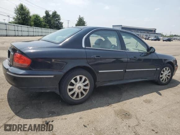 ✅ 2004 Hyundai Sonata GLS • VIN: KMHWF35H94A053011 • Lot: 59764035. Wystawiony na Copart z przebiegiem Nie podano. Bezpłatny archiwum sprzedaży aukcyjnych z USA i szczegółowy raport historii pojazdu na DreamBid. Zdjęcie 3.