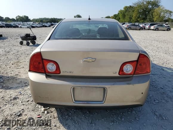 ✅ 2008 Chevrolet Malibu 1LS • VIN: 1G1ZG57B584220805 • Lot: 68830124. Listed on Copart with 117,973 mi. Free auction sales archive from the USA and detailed vehicle history report at DreamBid. Image 6.