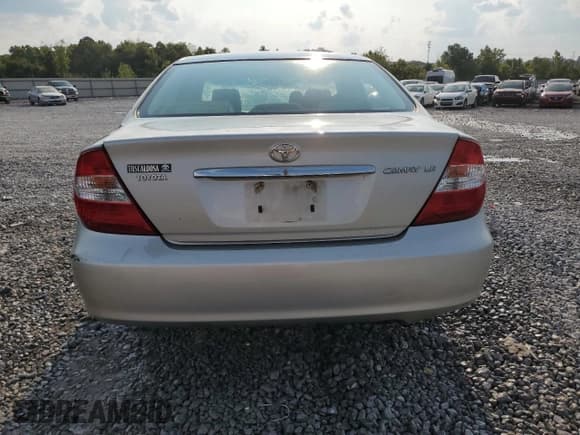 ✅ 2002 Toyota Camry LE • VIN: 4T1BE32K12U105714 • Lot: 71852545. Listed on Copart with Not provided. Free auction sales archive from the USA and detailed vehicle history report at DreamBid. Image 6.