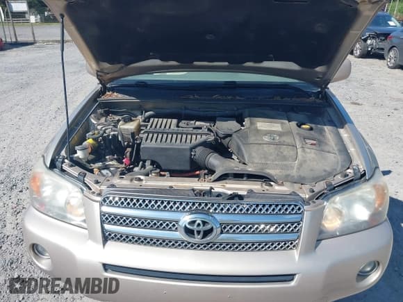 ✅ 2007 Toyota Highlander w/3rd Row • VIN: JTEEW21A570049479 • Лот: 43342512. Опубликован ранее на IAAI с пробегом 221 564 миль. Бесплатный доступ к архиву аукционных продаж из США и подробный отчёт об истории автомобиля на DreamBid. Изображение 10.