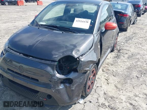 ✅ 2015 FIAT 500e • VIN: 3C3CFFGE5FT732737 • Лот: 42524438. Опубликован ранее на IAAI с пробегом 65 000 миль. Бесплатный доступ к архиву аукционных продаж из США и подробный отчёт об истории автомобиля на DreamBid. Изображение 6.