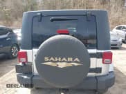 ✅ 2007 Jeep Wrangler Unlimited Sahara • VIN: 1J4GA59167L195254 • Lot: 41945934. Listed on IAAI with 252,496 mi. Free auction sales archive from the USA and detailed vehicle history report at DreamBid. Image 16.