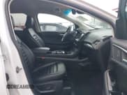 ✅ 2020 Ford Edge SEL • VIN: 2FMPK4J9XLBA93315 • Лот: 42073323. Опубликован ранее на IAAI с пробегом 103 210 миль. Бесплатный доступ к архиву аукционных продаж из США и подробный отчёт об истории автомобиля на DreamBid. Изображение 5.