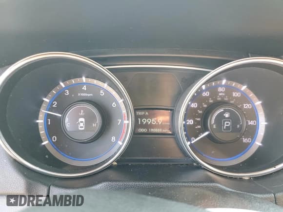 ✅ 2013 Hyundai Sonata GLS • VIN: 5NPEB4AC3DH748637 • Lot: 72434844. Listed on Copart with 190,559 mi. Free auction sales archive from the USA and detailed vehicle history report at DreamBid. Image 9.