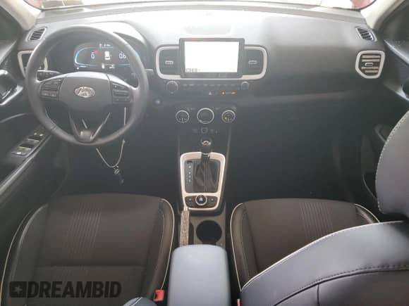 2023 Hyundai Venue Limited z VIN KMHRC8A39PU223724, wystawiony jako Copart lot #68868165 z przebiegiem 22 772 mil mil oraz Szkoda całkowita • Salvage title. Historia ofert i sprzedaży dostępna na DreamBid. Obrazek 8.