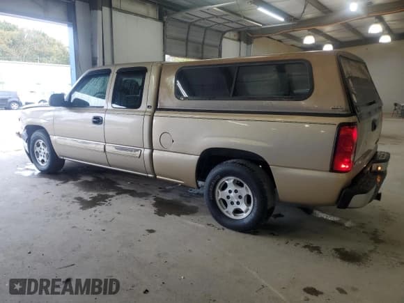 ✅ 2004 Chevrolet Silverado 1500 • VIN: 1GCEC19T64Z262901 • Lot: 89932755. Listed on Copart with 303,495 mi. Free auction sales archive from the USA and detailed vehicle history report at DreamBid. Image 2.