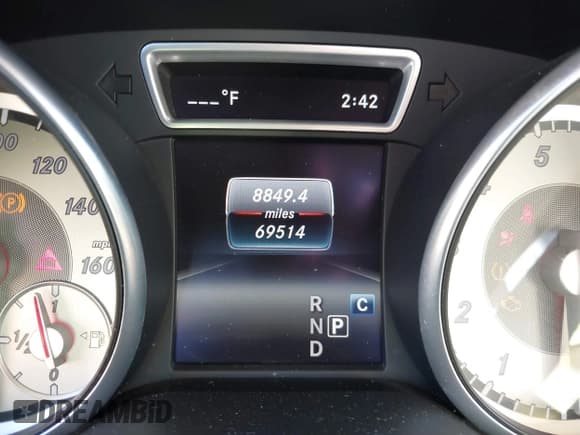 ✅ 2017 Mercedes-Benz GLA 250 • VIN: WDCTG4EB4HJ337149 • Лот: 41647726. Опубликован ранее на IAAI с пробегом 69 514 миль. Бесплатный доступ к архиву аукционных продаж из США и подробный отчёт об истории автомобиля на DreamBid. Изображение 16.