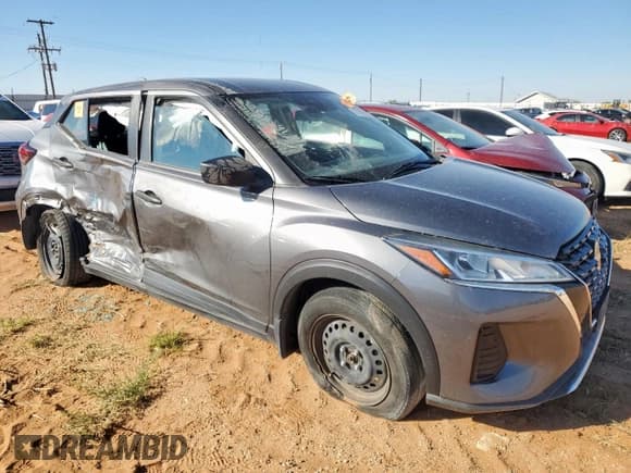 ✅ 2022 Nissan Kicks S • VIN: 3N1CP5BV3NL511388 • Лот: 71911235. Опубликован ранее на Copart с пробегом 38 541 миль. Бесплатный доступ к архиву аукционных продаж из США и подробный отчёт об истории автомобиля на DreamBid. Изображение 4.