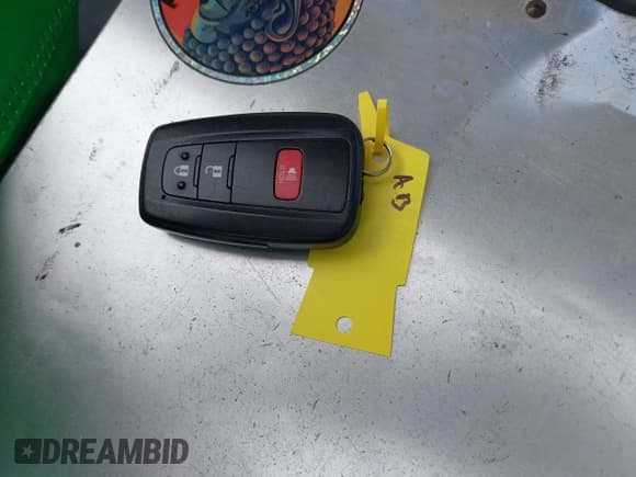 ✅ 2018 Toyota Prius Two • VIN: JTDKBRFU3J3590860 • Lot: 43486808. Listed on IAAI with 92,820 mi. Free auction sales archive from the USA and detailed vehicle history report at DreamBid. Image 11.