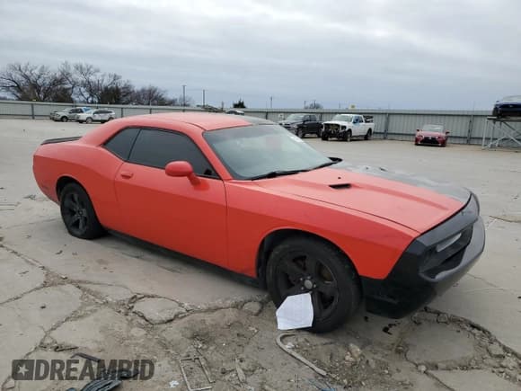 ✅ 2011 Dodge Challenger • VIN: 2B3CJ4DG1BH603029 • Lot: 41796705. Wystawiony na Copart z przebiegiem 157 003 mil. Bezpłatny archiwum sprzedaży aukcyjnych z USA i szczegółowy raport historii pojazdu na DreamBid. Zdjęcie 4.