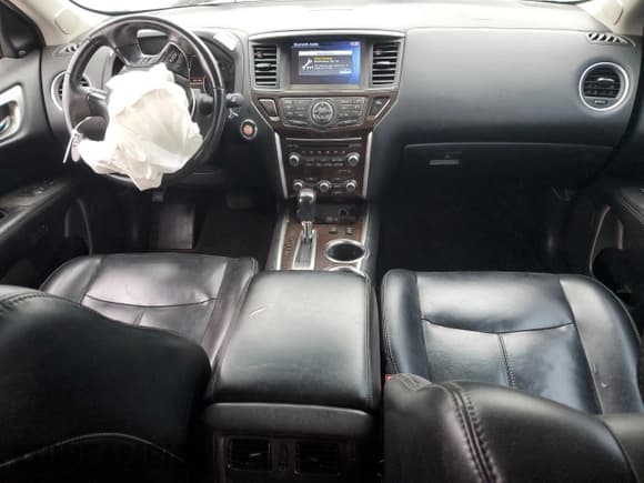 ✅ 2015 Nissan Pathfinder SV • VIN: 5N1AR2MN4FC621207 • Lot: 86732704. Listed on Copart with 207,322 mi. Free auction sales archive from the USA and detailed vehicle history report at DreamBid. Image 8.