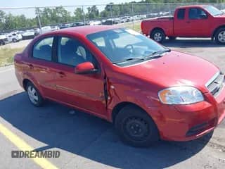 2008 Chevrolet Aveo LS z VIN KL1TD56608B200314, wystawiony jako IAAI lot #42765855 z przebiegiem 106 922 mil mil oraz . Historia ofert i sprzedaży dostępna na DreamBid. Obrazek 1.