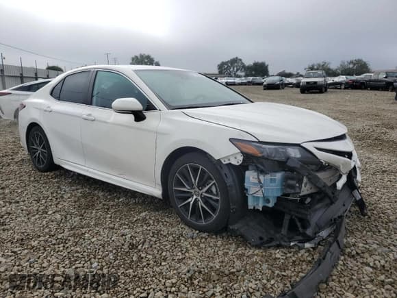 ✅ 2022 Toyota Camry Hybrid SE • VIN: 4T1G31AK1NU571746 • Lot: 91586855. Listed on Copart with 107,491 mi. Free auction sales archive from the USA and detailed vehicle history report at DreamBid. Image 4.
