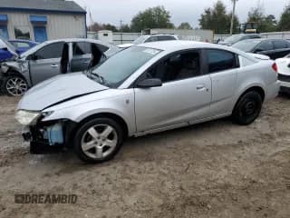 ✅ 2006 Saturn ION • VIN: 1G8AW15F86Z103610 • Lot: 85717254. Wystawiony na Copart z przebiegiem Nie podano. Bezpłatny archiwum sprzedaży aukcyjnych z USA i szczegółowy raport historii pojazdu na DreamBid. Zdjęcie 1.