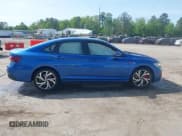 ✅ 2022 Volkswagen Jetta Autobahn • VIN: 3VW2T7BU1NM023927 • Lot: 42104915. Listed on IAAI with 17,016 mi. Free auction sales archive from the USA and detailed vehicle history report at DreamBid. Image 13.