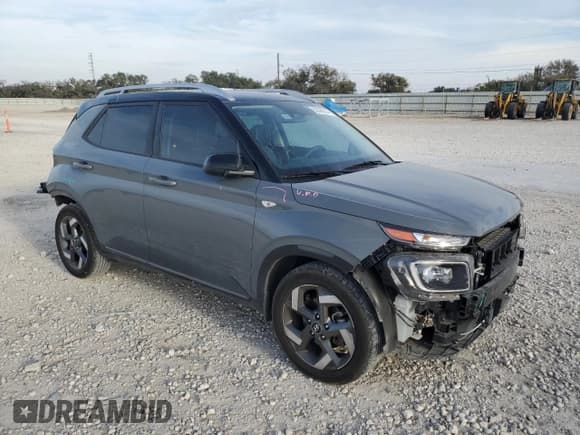 ✅ 2023 Hyundai Venue Limited • VIN: KMHRC8A37PU223799 • Lot: 82390534. Listed on Copart with 29,375 mi. Free auction sales archive from the USA and detailed vehicle history report at DreamBid. Image 4.