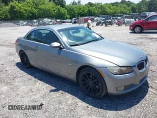 ✅ 2007 BMW 3 Series 335i • VIN: WBAWL73557PX47951 • Лот: 42179892. Опубликован ранее на IAAI с пробегом 168 116 миль. Бесплатный доступ к архиву аукционных продаж из США и подробный отчёт об истории автомобиля на DreamBid. Изображение 1.