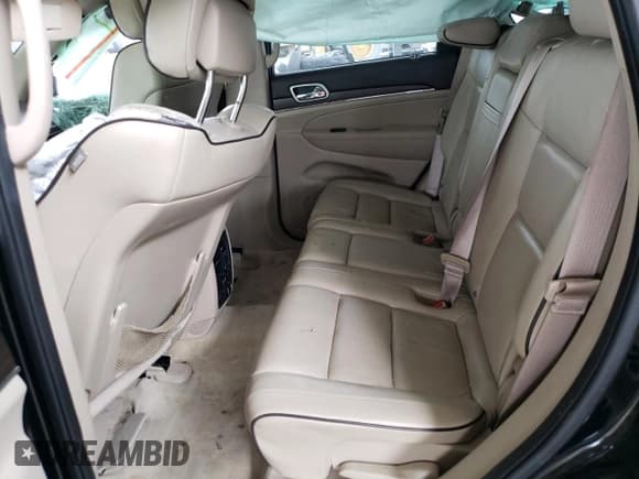 ✅ 2017 Jeep Grand Cherokee Overland • VIN: 1C4RJFCG2HC800339 • Lot: 70897085. Listed on Copart with 168,113 mi. Free auction sales archive from the USA and detailed vehicle history report at DreamBid. Image 11.