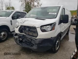 ✅ 2019 Ford Transit • VIN: 1FTYR2ZM6KKA58986 • Лот: 72335754. Опубликован ранее на Copart с пробегом 173 581 миль. Бесплатный доступ к архиву аукционных продаж из США и подробный отчёт об истории автомобиля на DreamBid. Изображение 1.