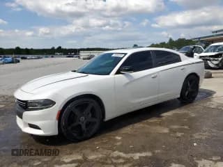✅ 2016 Dodge Charger SE • VIN: 2C3CDXBG6GH242130 • Lot: 70006235. Wystawiony na Copart z przebiegiem 159 225 mil. Bezpłatny archiwum sprzedaży aukcyjnych z USA i szczegółowy raport historii pojazdu na DreamBid. Zdjęcie 1.