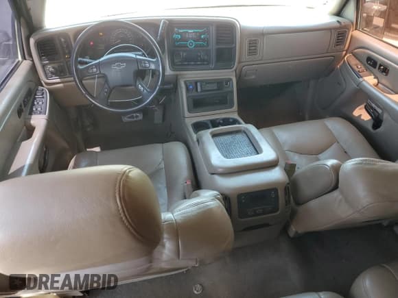 ✅ 2003 Chevrolet Silverado 2500HD LS • VIN: 1GCHK23133F253666 • Lot: 63904645. Listed on Copart with 318,461 mi. Free auction sales archive from the USA and detailed vehicle history report at DreamBid. Image 8.