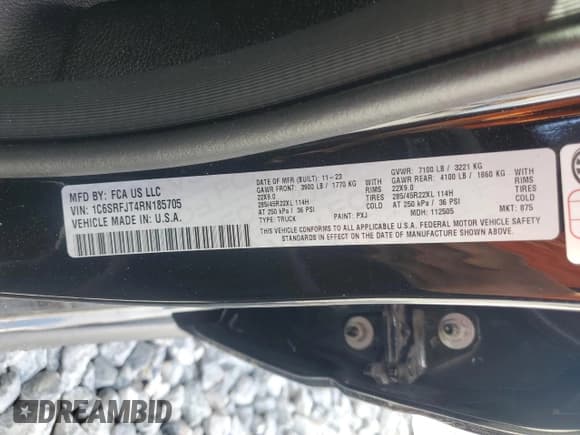 ✅ 2024 Ram 1500 Laramie • VIN: 1C6SRFJT4RN185705 • Лот: 85873125. Опубликован ранее на Copart с пробегом 28 636 миль. Бесплатный доступ к архиву аукционных продаж из США и подробный отчёт об истории автомобиля на DreamBid. Изображение 12.