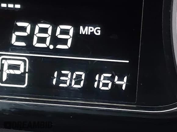 ✅ 2015 Nissan Sentra SV • VIN: 3N1AB7AP2FL655584 • Lot: 43822272. Listed on IAAI with 130,164 mi. Free auction sales archive from the USA and detailed vehicle history report at DreamBid. Image 16.