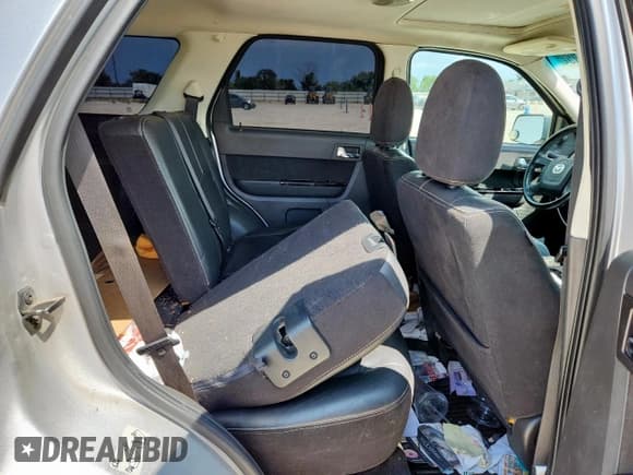 ✅ 2011 Mazda Tribute Grand Touring • VIN: 4F2CY9GG3BKM07203 • Lot: 62137295. Listed on Copart with 205,836 mi. Free auction sales archive from the USA and detailed vehicle history report at DreamBid. Image 11.