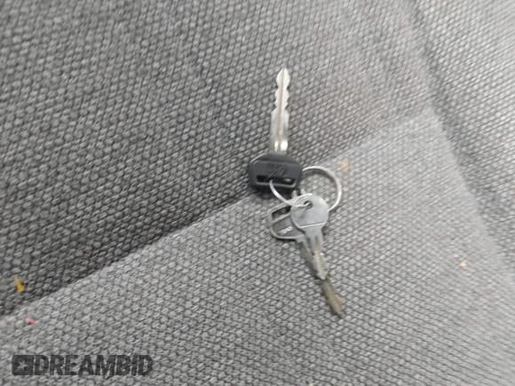 ✅ 1989 Toyota Pickup • VIN: JT4RN13P8K0001794 • Lot: 43760792. Listed on IAAI with 226,285 mi. Free auction sales archive from the USA and detailed vehicle history report at DreamBid. Image 11.