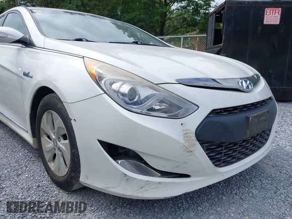 ✅ 2013 Hyundai Sonata Limited • VIN: KMHEC4A43DA087877 • Лот: 42948654. Опубликован ранее на IAAI с пробегом 161 698 миль. Бесплатный доступ к архиву аукционных продаж из США и подробный отчёт об истории автомобиля на DreamBid. Изображение 14.