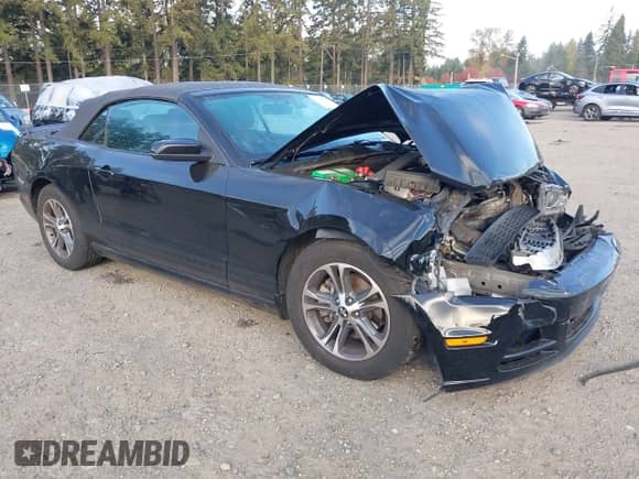 2014 Ford Mustang V6 с VIN 1ZVBP8EM9E5279440, выставлен на аукционе IAAI как лот 43498168 с пробегом 87 076 миль миль и . История ставок и продаж доступна на DreamBid. Изображение 1.