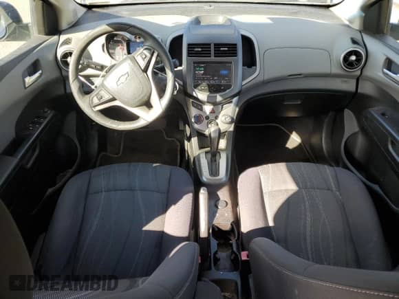 2013 Chevrolet Sonic LT с VIN 1G1JC5SB9D4190055, выставлен на аукционе Copart как лот 89649615 с пробегом 104 443 миль миль и Чистый • Clean title. История ставок и продаж доступна на DreamBid. Изображение 8.