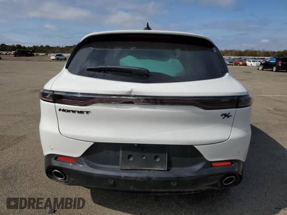 2024 Dodge Hornet R/T Plus z VIN ZACPDFDW8R3A28180, wystawiony jako Copart lot #47788165 z przebiegiem 1 207 mil mil oraz Szkoda całkowita • Salvage title. Historia ofert i sprzedaży dostępna na DreamBid. Obrazek 6.