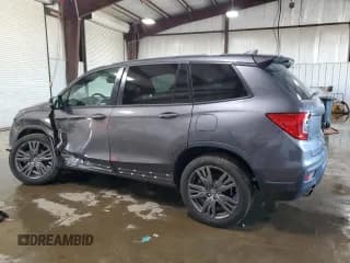 ✅ 2021 Honda Passport EX-L • VIN: 5FNYF8H58MB015661 • Lot: 84723405. Wystawiony na Copart z przebiegiem 53 315 mil. Bezpłatny archiwum sprzedaży aukcyjnych z USA i szczegółowy raport historii pojazdu na DreamBid. Zdjęcie 2.