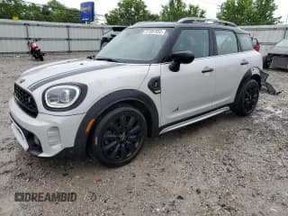 ✅ 2022 MINI Countryman Cooper S • VIN: WMZ83BR07N3P06154 • Lot: 57097055. Wystawiony na Copart z przebiegiem 20 190 mil. Bezpłatny archiwum sprzedaży aukcyjnych z USA i szczegółowy raport historii pojazdu na DreamBid. Zdjęcie 1.