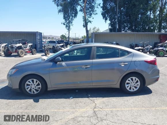 ✅ 2020 Hyundai Elantra SE • VIN: 5NPD74LF8LH544371 • Лот: 42851839. Опубликован ранее на IAAI с пробегом 131 603 миль. Бесплатный доступ к архиву аукционных продаж из США и подробный отчёт об истории автомобиля на DreamBid. Изображение 14.