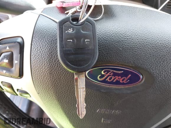 ✅ 2013 Ford Explorer XLT • VIN: 1FM5K8D8XDGA27164 • Lot: 41949445. Wystawiony na IAAI z przebiegiem 358 292 mil. Bezpłatny archiwum sprzedaży aukcyjnych z USA i szczegółowy raport historii pojazdu na DreamBid. Zdjęcie 11.