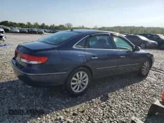 2007 Hyundai Azera SE z VIN KMHFC46F17A222969, wystawiony jako Copart lot #73782924 z przebiegiem 88 522 mil mil oraz Szkoda całkowita • Salvage title. Historia ofert i sprzedaży dostępna na DreamBid. Obrazek 3.