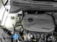 ✅ 2019 Hyundai Veloster Turbo • VIN: KMHTH6AB9KU007500 • Lot: 50174035. Wystawiony na Copart z przebiegiem 75 346 mil mil. Skorzystaj z bezpłatnego archiwum sprzedaży aukcyjnych z USA i zobacz szczegółowy raport historii pojazdu na DreamBid. Zdjęcie 13.