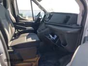 ✅ 2023 Ford Transit Cargo • VIN: 1FTBR2X83PKA35071 • Лот: 43253180. Опубликован ранее на IAAI с пробегом 92 935 миль. Бесплатный доступ к архиву аукционных продаж из США и подробный отчёт об истории автомобиля на DreamBid. Изображение 5.