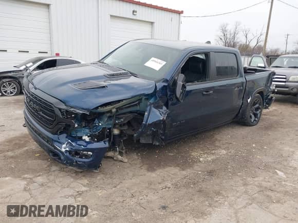 2024 Ram 1500 Limited с VIN 1C6SRFHT2RN229108, выставлен на аукционе IAAI как лот 40960283 с пробегом 16 654 миль миль и . История ставок и продаж доступна на DreamBid. Изображение 2.