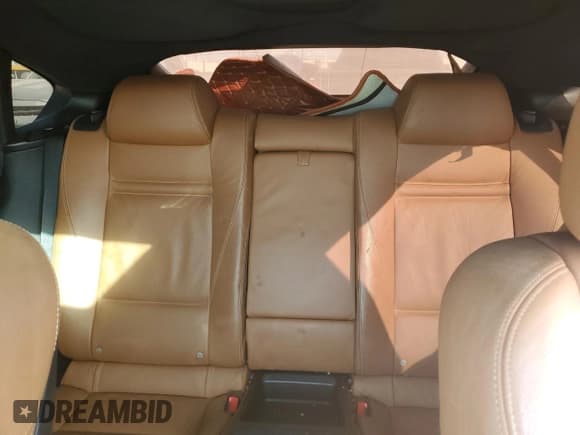 ✅ 2011 BMW X6 35i • VIN: 5UXFG2C50BLX05860 • Lot: 59976545. Wystawiony na Copart z przebiegiem Nie podano. Bezpłatny archiwum sprzedaży aukcyjnych z USA i szczegółowy raport historii pojazdu na DreamBid. Zdjęcie 10.