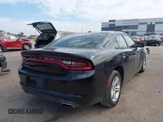 ✅ 2015 Dodge Charger SE • VIN: 2C3CDXBG0FH790137 • Lot: 43315700. Wystawiony na IAAI z przebiegiem 181 289 mil. Bezpłatny archiwum sprzedaży aukcyjnych z USA i szczegółowy raport historii pojazdu na DreamBid. Zdjęcie 4.
