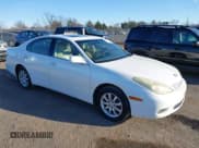 ✅ 2003 Lexus ES 300 • VIN: JTHBF30G330118276 • Lot: 43693640. Wystawiony na IAAI z przebiegiem 174 301 mil. Bezpłatny archiwum sprzedaży aukcyjnych z USA i szczegółowy raport historii pojazdu na DreamBid. Zdjęcie 1.